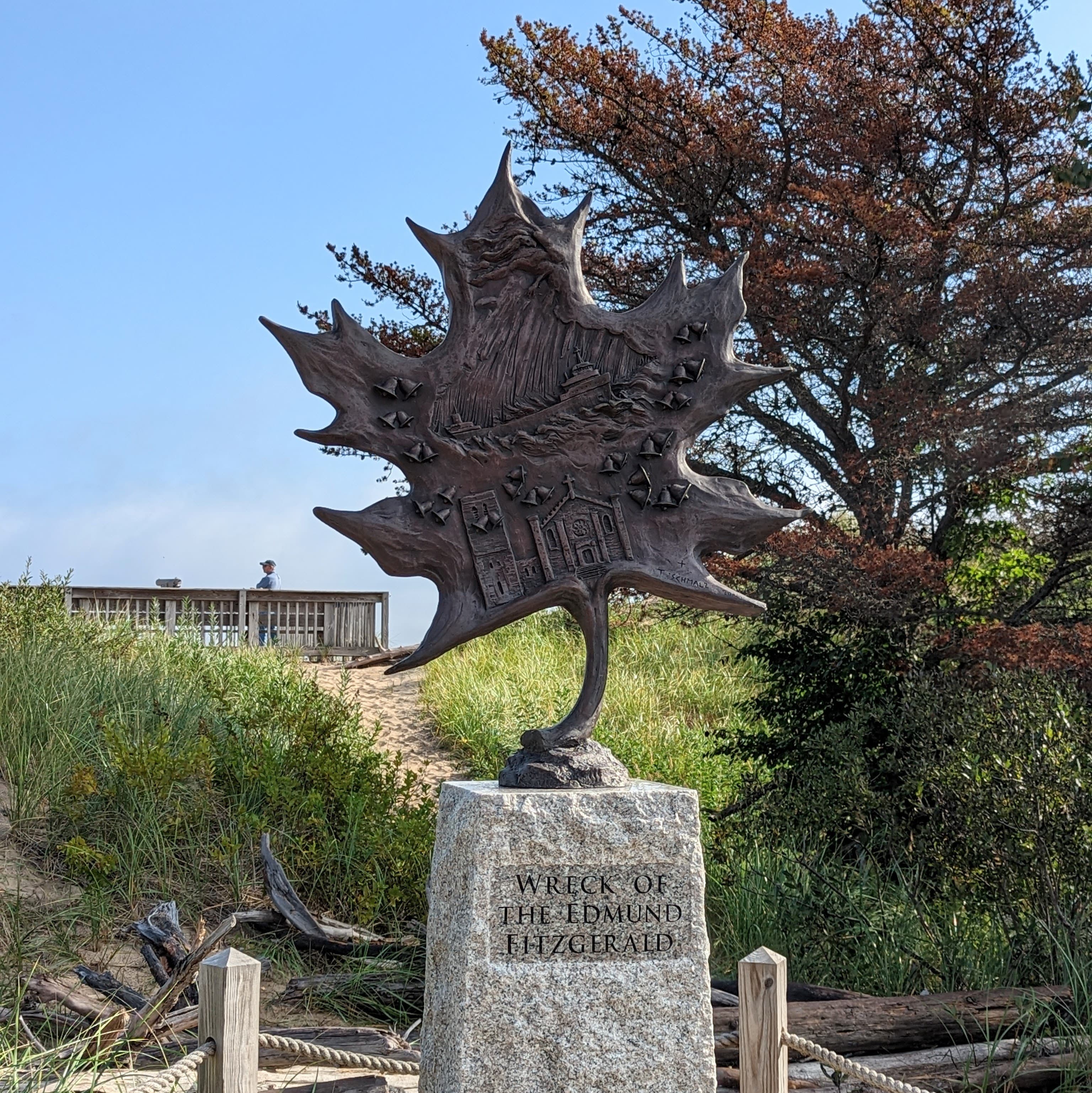 Edmund Fitzgerald bronze memorial