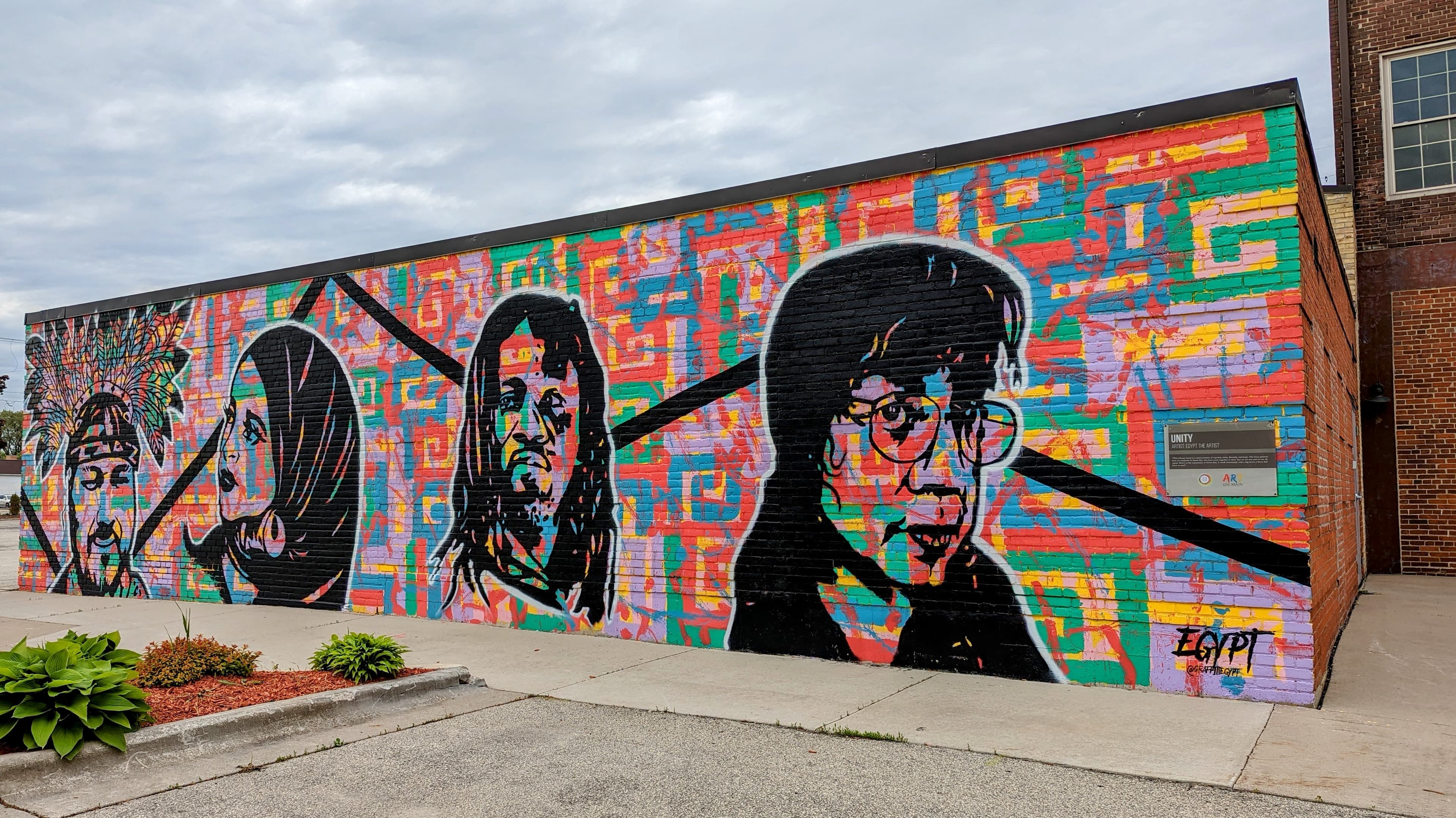 GB Art Garage mural